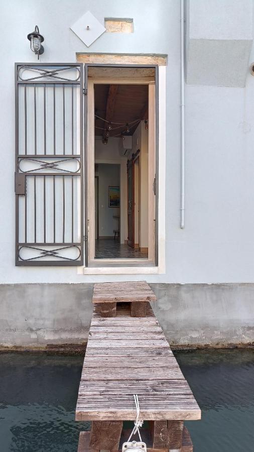 Casa Cuccagna Chioggia - Vista Canal Vena Esterno foto